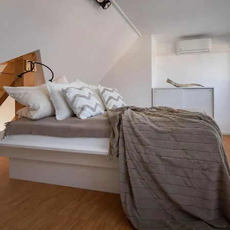 St. Salvator Διαμέρισμα *